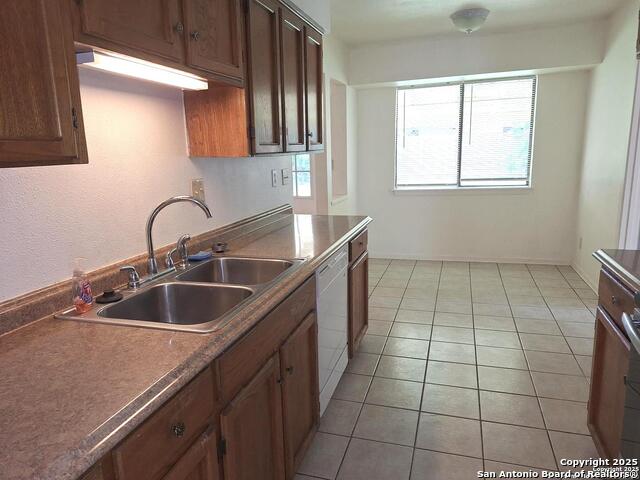 Image 9 of 23 For 322 Renee Dr