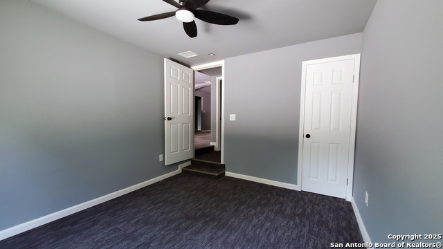Image 9 of 22 For 147 Fenfield