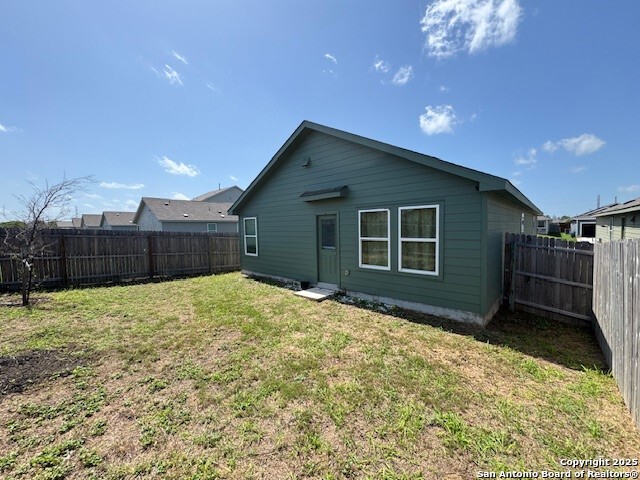 Image 13 of 17 For 4519 Glades Way