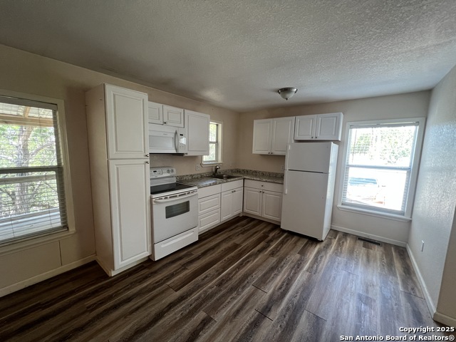 Image 10 of 10 For 6926 Chimney Rock  A