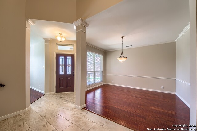 Image 4 of 39 For 21319 Catlin Ct