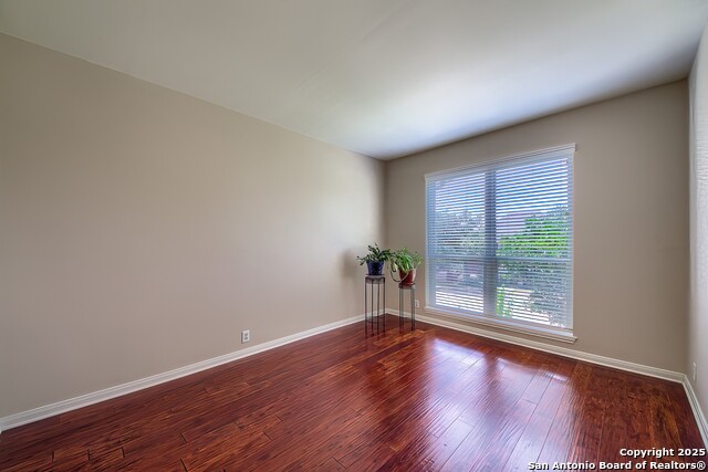Image 6 of 39 For 21319 Catlin Ct