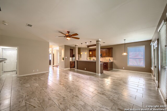 Image 8 of 39 For 21319 Catlin Ct