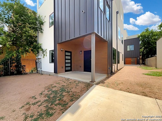 Details for 2615 Flores St S # 101, San Antonio, TX 78204