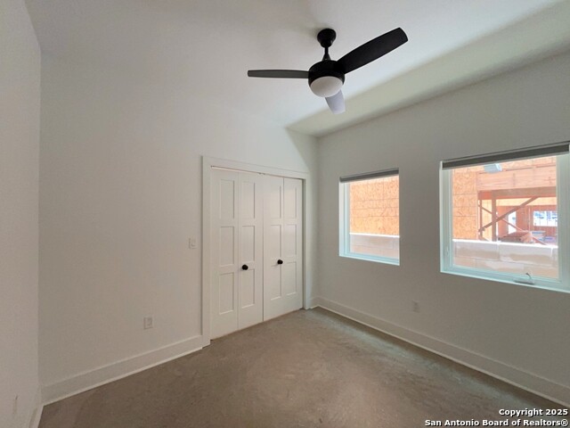 Image 16 of 56 For 2615 Flores St S # 101
