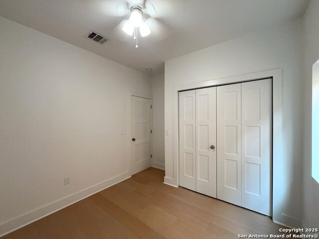 Image 39 of 56 For 2615 Flores St S # 101