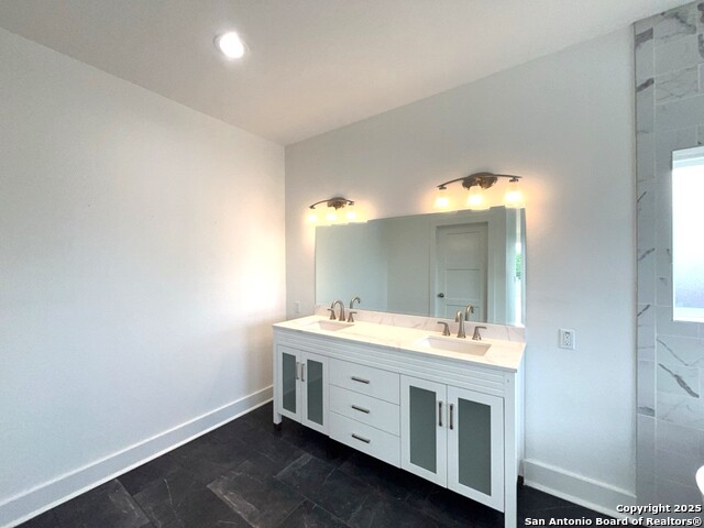 Image 49 of 56 For 2615 Flores St S # 101