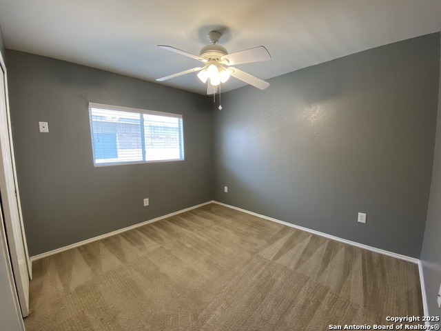 Image 17 of 21 For 8442 Silver Willow