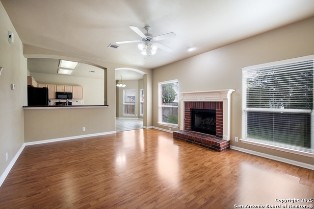 Image 7 of 32 For 6523 Pecan Acres