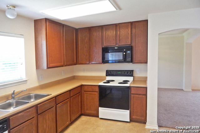 Image 4 of 8 For 6006 Wexford Brk