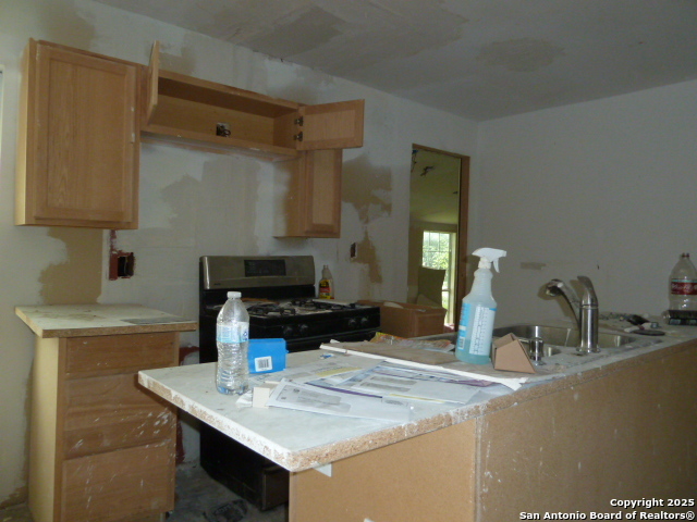 Listing photo id 3 for 114 Lelani
