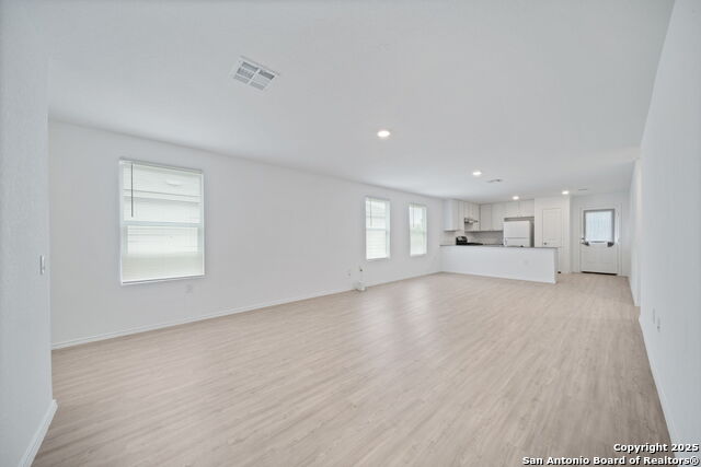 Image 5 of 23 For 4407 Glades Way