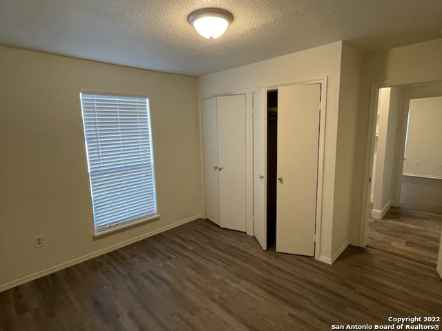 Image 13 of 17 For 135 Villaret Blvd E