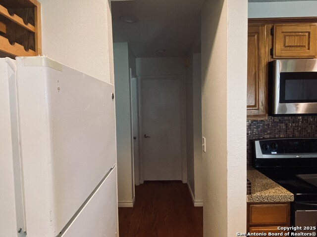 Image 12 of 29 For 9318 Andersonville Ln