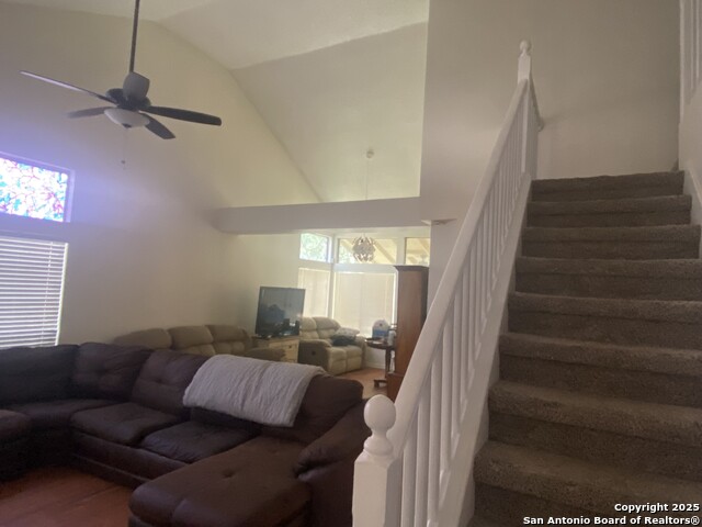 Image 4 of 29 For 9318 Andersonville Ln