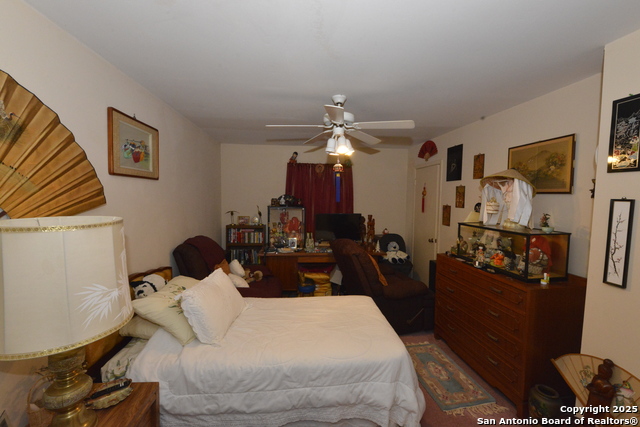 Listing photo id 16 for 7831 Mountain Forest