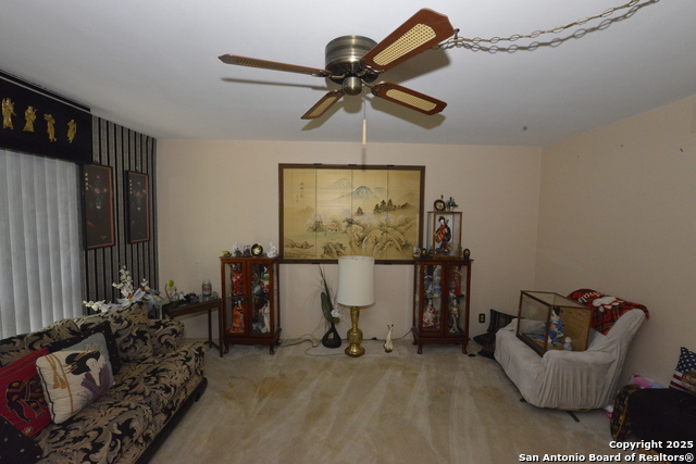 Listing photo id 2 for 7831 Mountain Forest