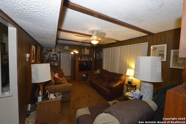 Listing photo id 5 for 7831 Mountain Forest