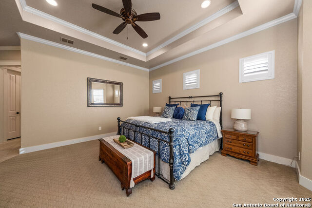 Listing photo id 18 for 715 Long Ridge