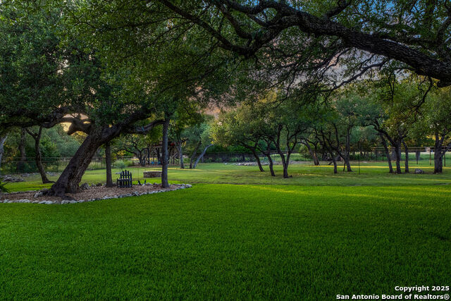 Listing photo id 35 for 715 Long Ridge