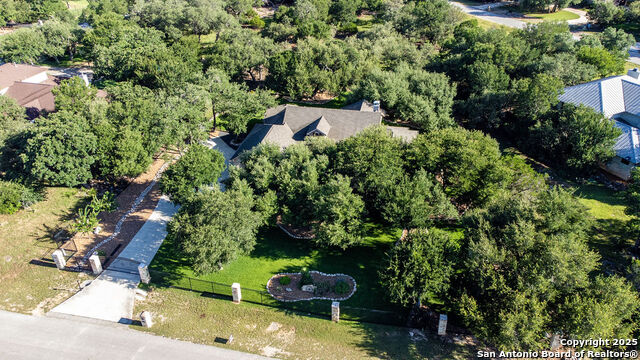 Listing photo id 41 for 715 Long Ridge