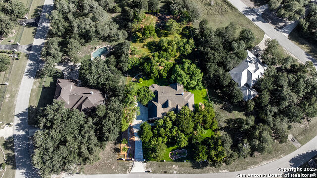 Listing photo id 42 for 715 Long Ridge