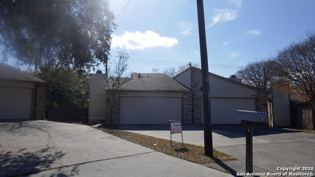Image 2 of 11 For 8702 Welles Harbor Cir