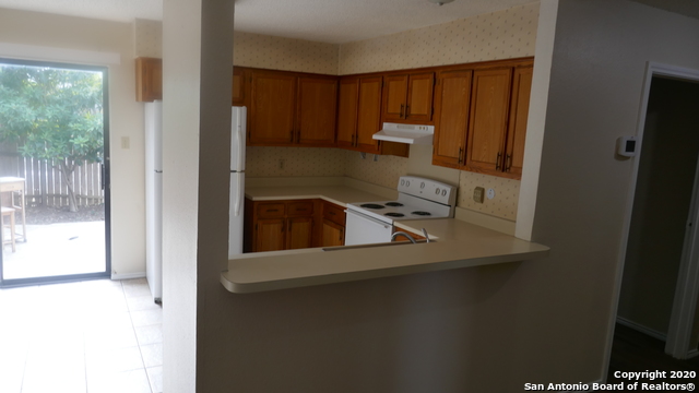 Image 4 of 11 For 8702 Welles Harbor Cir