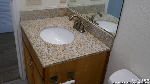Image 5 of 11 For 8702 Welles Harbor Cir