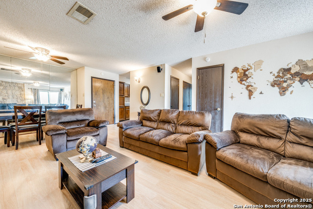 Listing photo id 9 for 4119 Medical Drive 301c