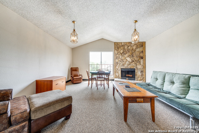 Listing photo id 3 for 4119 Medical Drive 301c
