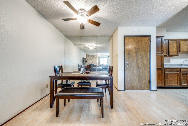 Listing photo id 6 for 4119 Medical Drive 301c