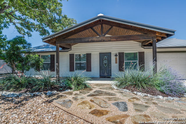 Image 2 of 17 For 224 A Frey St