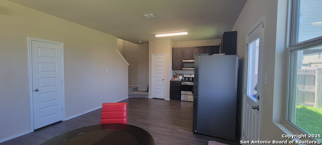 Listing photo id 3 for 10505 Green Lake