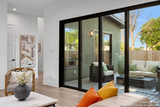 Image 11 of 39 For 238 Cassiano St