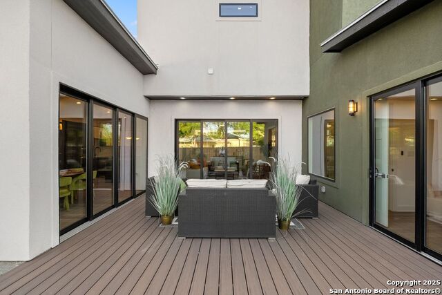 Image 36 of 39 For 238 Cassiano St