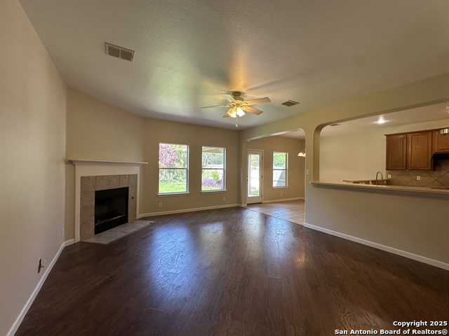 Image 3 of 62 For 13814 Jubilee Way