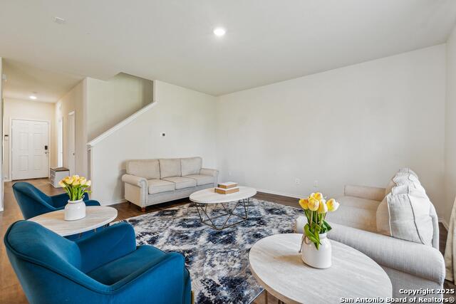 Image 6 of 22 For 13352 Sendero Roble