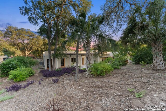 Image 66 of 90 For 2703 Marlborough Dr
