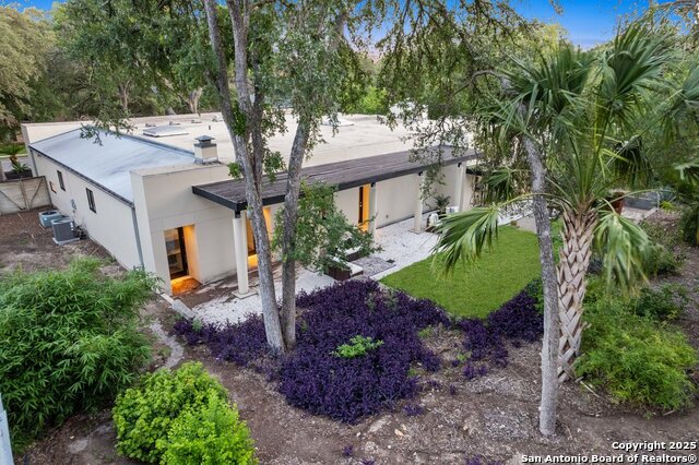 Image 78 of 90 For 2703 Marlborough Dr