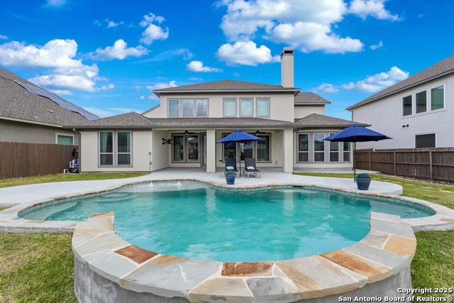 Image 27 of 38 For 7986 Valley Crest