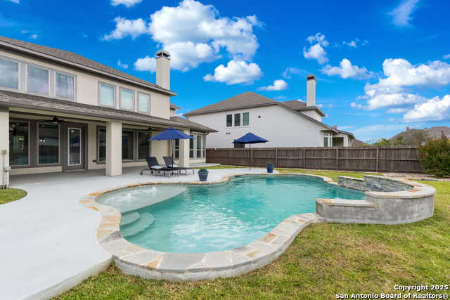 Image 28 of 38 For 7986 Valley Crest