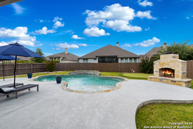 Image 29 of 38 For 7986 Valley Crest