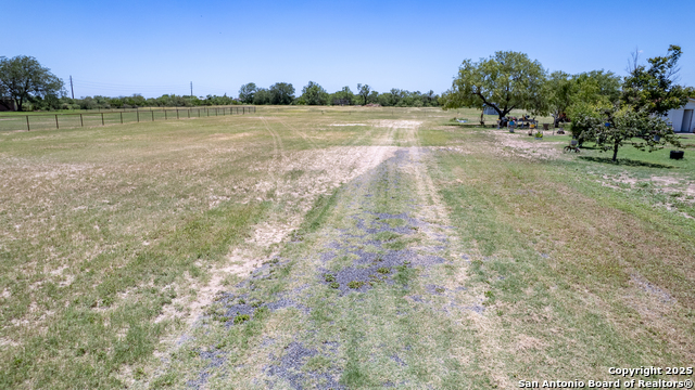 Listing photo id 1 for Tbd Fm 1049 S