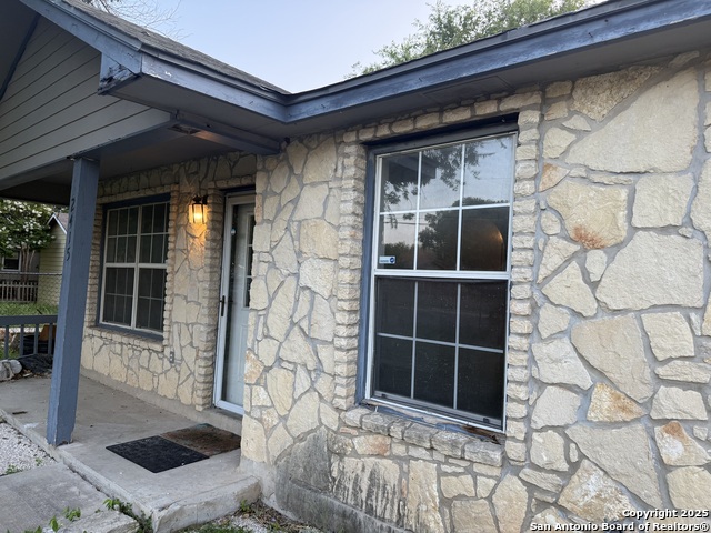 Details for 2415 Wescott Ave, San Antonio, TX 78237