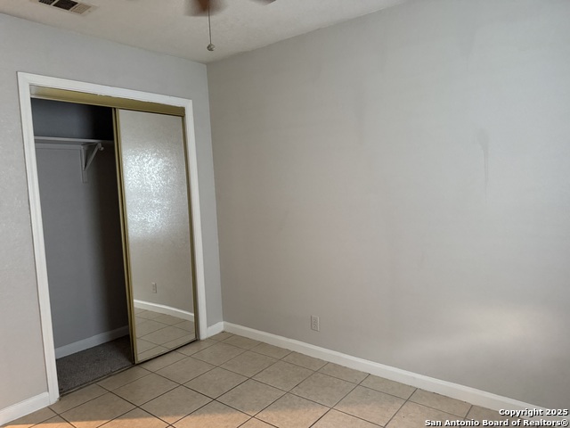 Image 11 of 27 For 2415 Wescott Ave