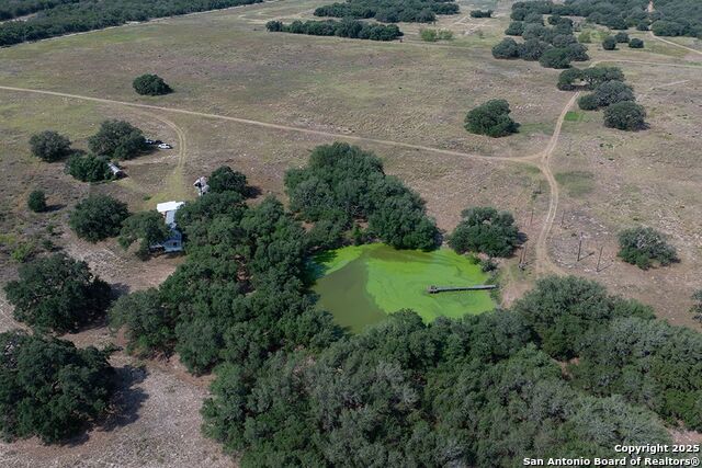 Listing photo id 20 for 1003 County Road 334