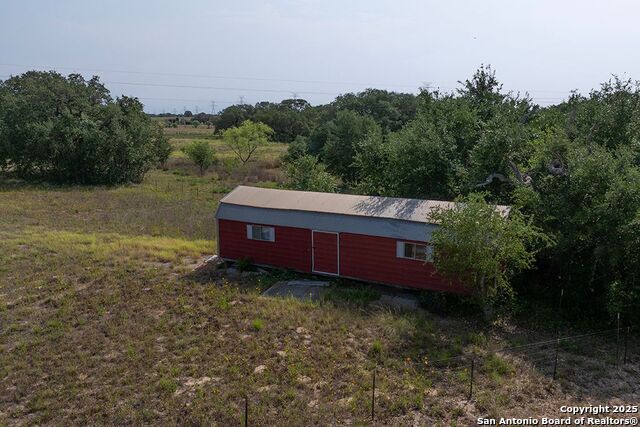 Listing photo id 33 for 1003 County Road 334