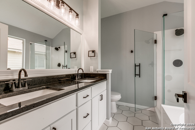Image 12 of 21 For 8407 Chalk Hill
