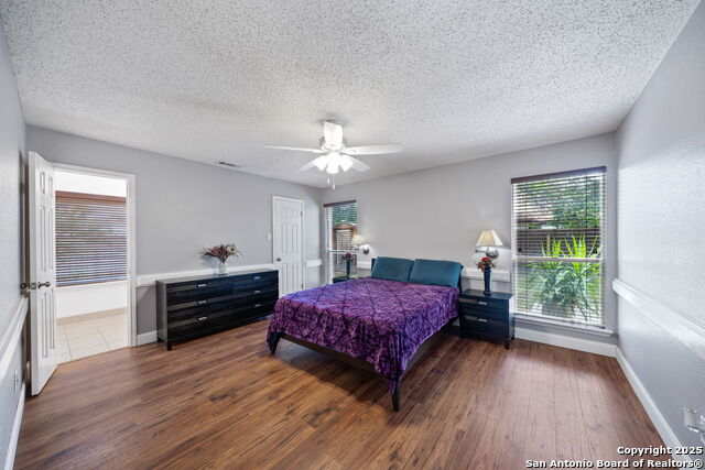 Image 20 of 32 For 9218 Fishers Hill